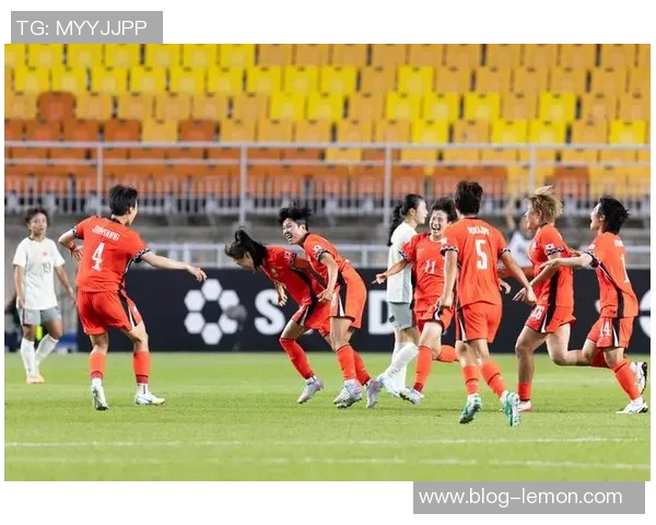 2010东亚杯中国队与韩国队激战回顾与精彩瞬间分析